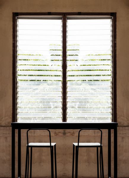 Louvre Window Replacement in Austin